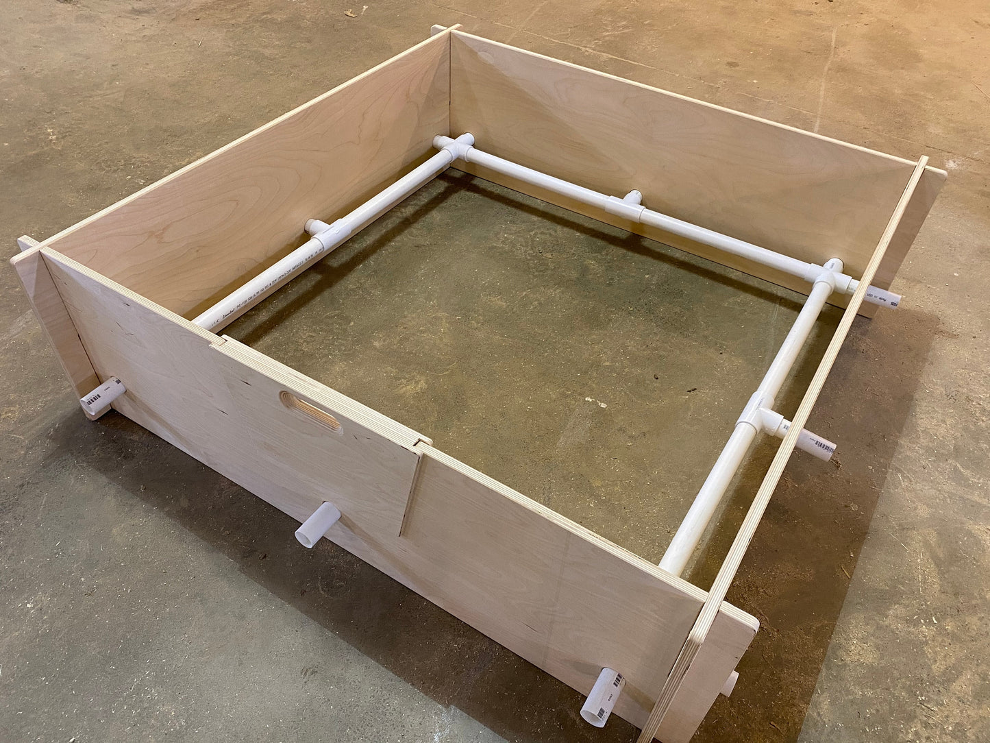 Slide assembly dog whelping box / birthing bed
